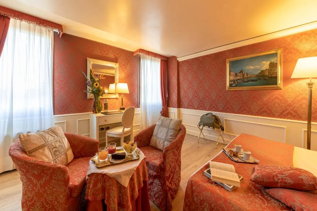 DOUBLE DELUXE Room, Duodo Palace, Venice