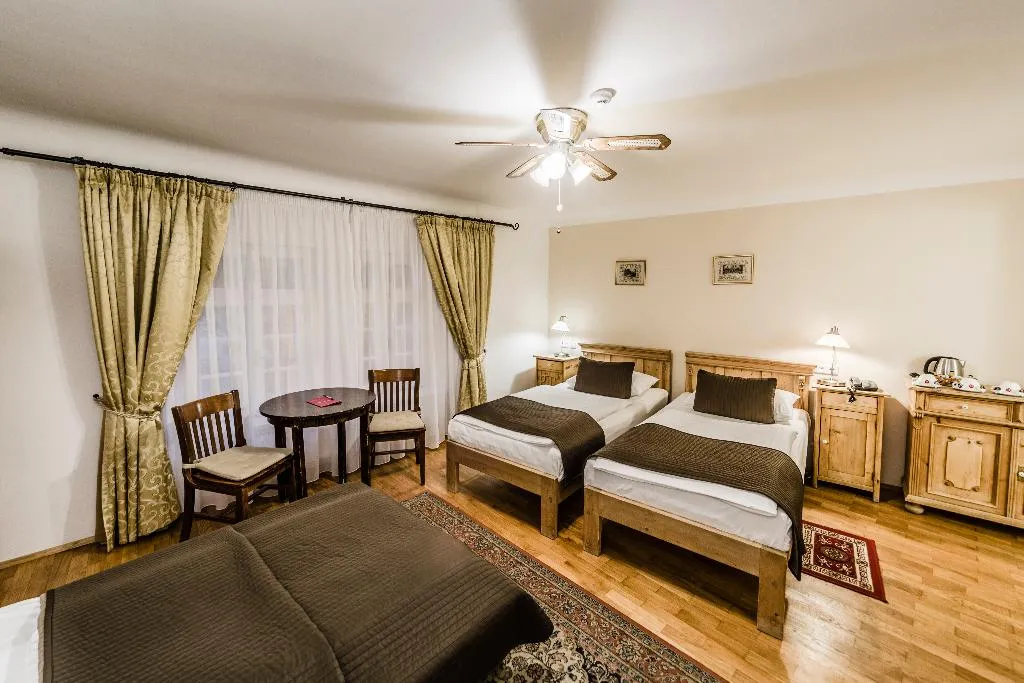 TRIPLE STANDARD Room, Archibald at the Charles Bridge, Prague