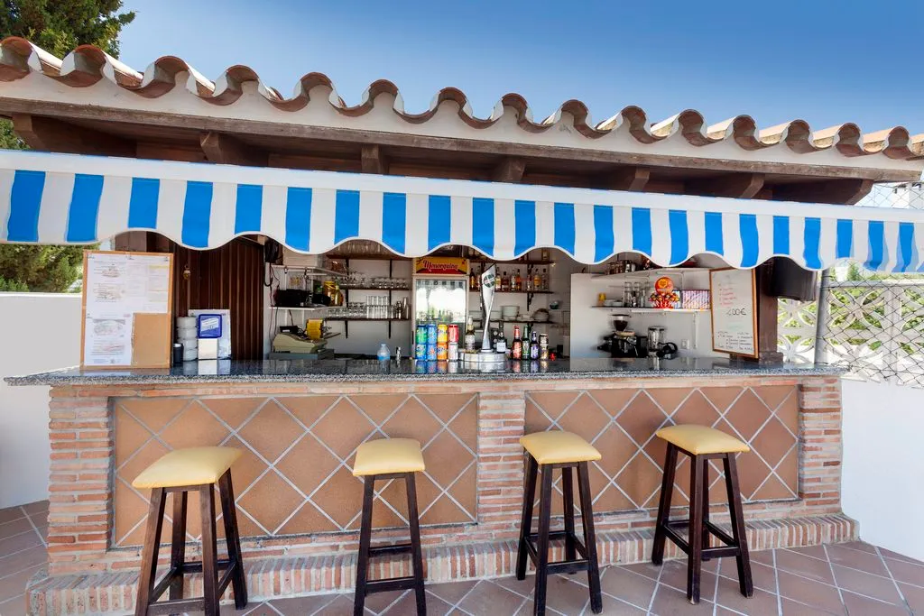 Bar, Crown Resorts Club La Riviera, Costa Del Sol