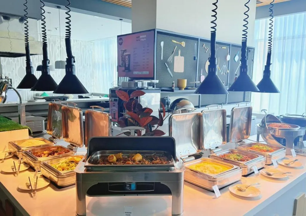 Restaurant, Studio M arabian Plaza Hotel & Hotel Apartments, Dubai