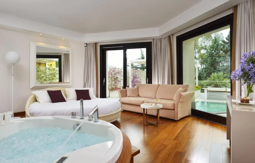 Room, Relais Paradiso, Naples