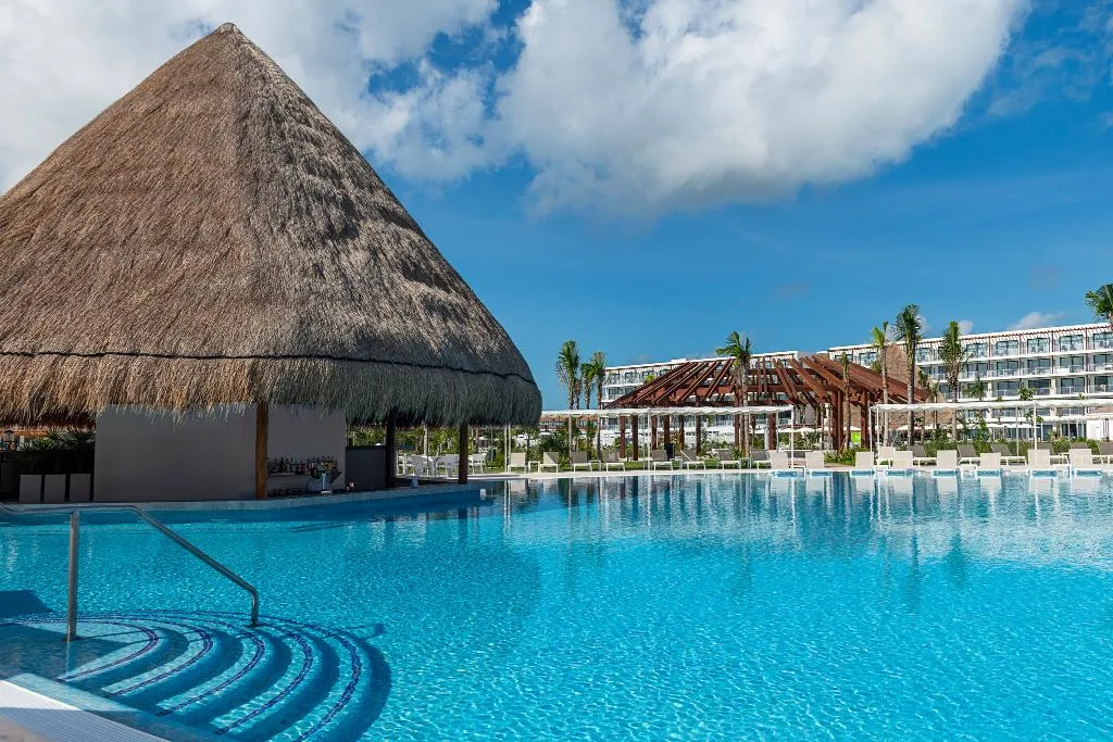 Pool, Ocean Allure Costa Mujeres Adults Only All Incl, Cancun Area