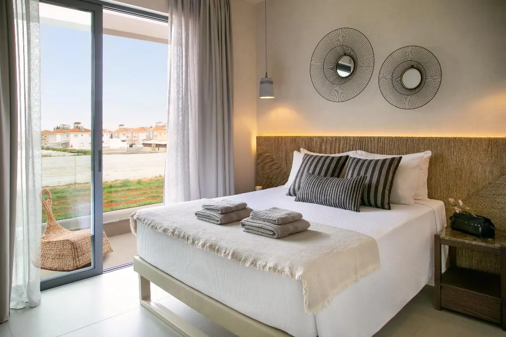 VILLA THREE BEDROOMS Room, Lora Pearl Luxury Villa, Cyprus