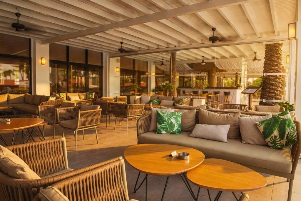 Bar, Cavo Maris Beach Hotel, Cyprus