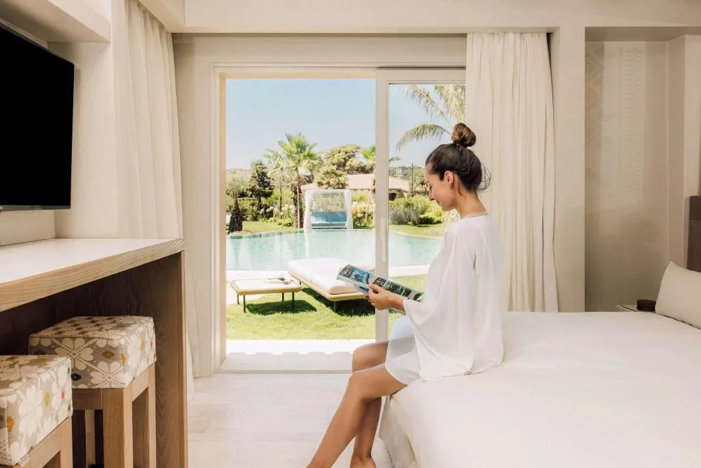 DOUBLE KING SIZE BED Room, 7pines Resort Sardinia Destination By Hyatt, Olbia