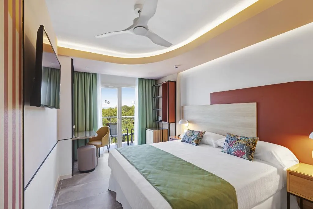 Double or Twin WITH BALCONY Room, Hotel Riu Concordia, Majorca