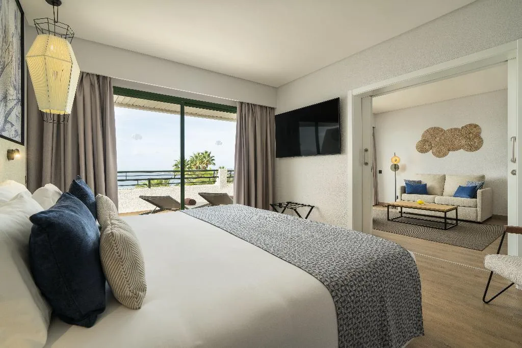 SUITE OCEAN FRONT Room, Grand Hyatt Lanzarote Playa Dorada Resort, Lanzarote