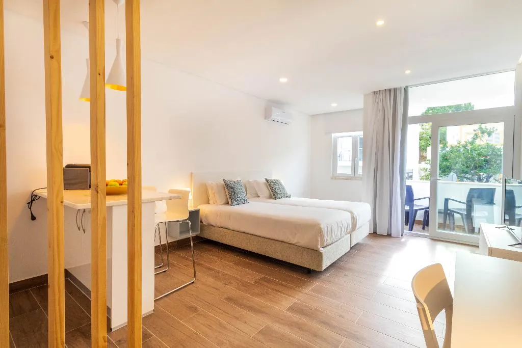 STUDIO STANDARD Room, The Navigator - Ocean Heights, Algarve