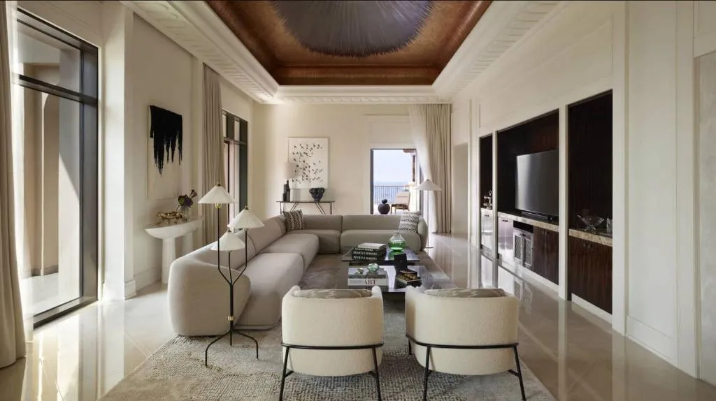 Room, Four Seasons Resort Dubai at Jumeirah Beach, Dubai