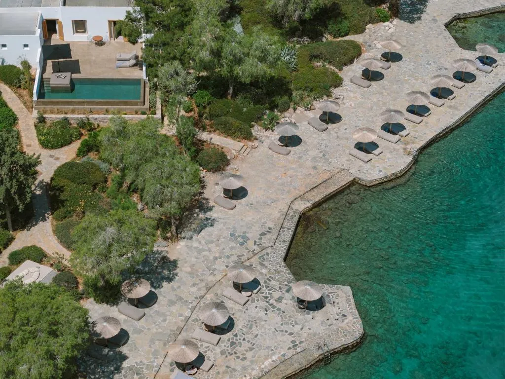 VILLA WITH PRIVATE POOL Room, Minos Beach Art Hotel, a Member of Design Hotels, Crete