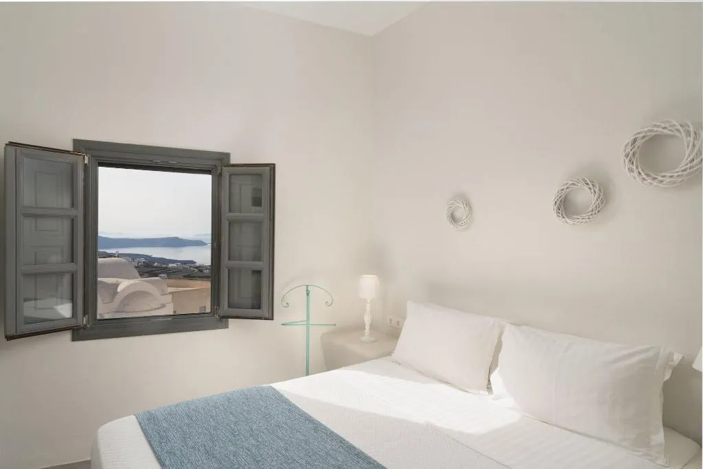 Room, Kastro Mansion, Santorini