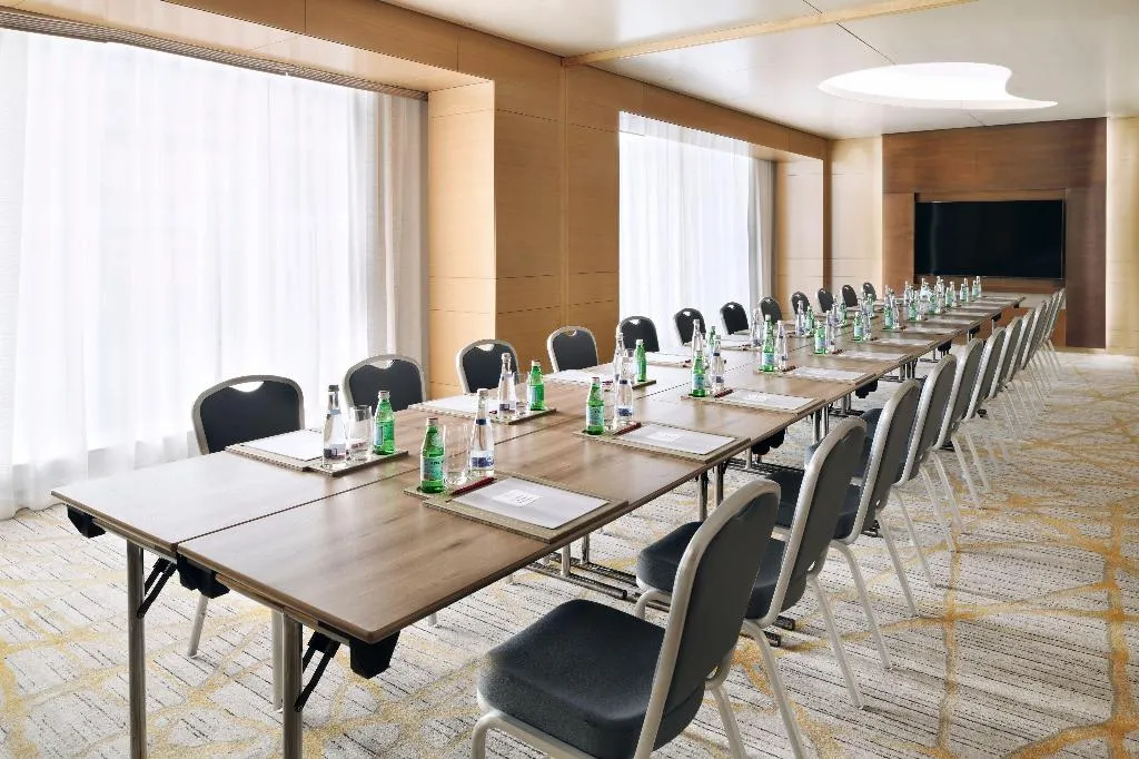 Conferences, Crowne Plaza Dubai Marina, Dubai