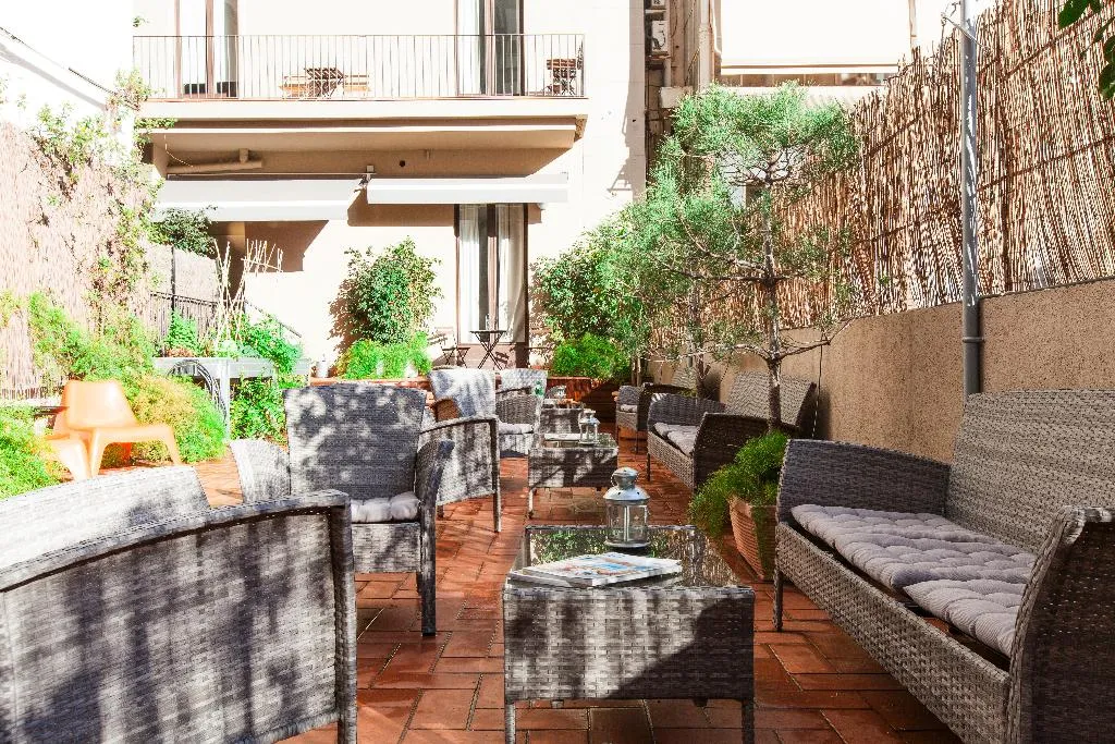 Terrace, Aspasios 42 Rambla Catalunya Suites, Barcelona