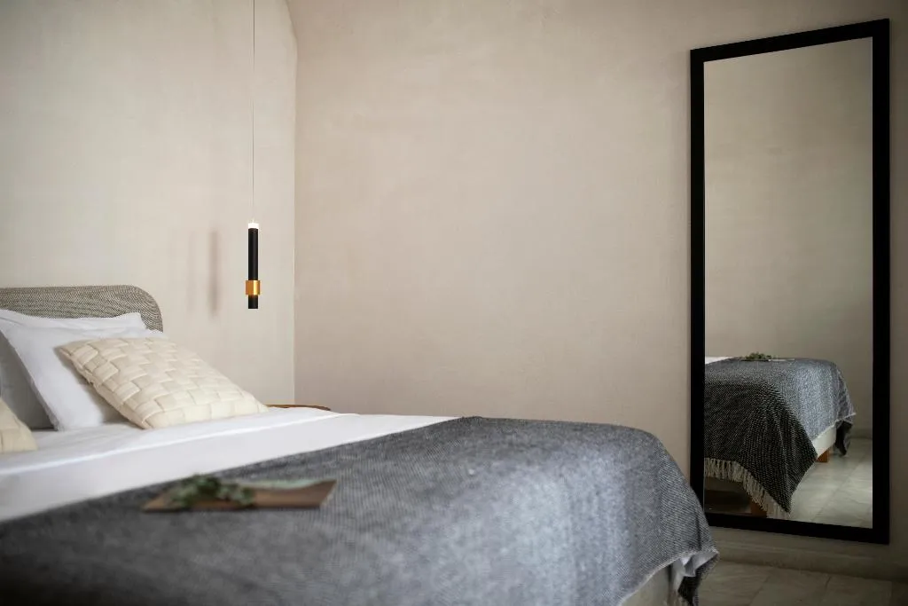 SUITE STANDARD Room, Andromeda Villas, Santorini