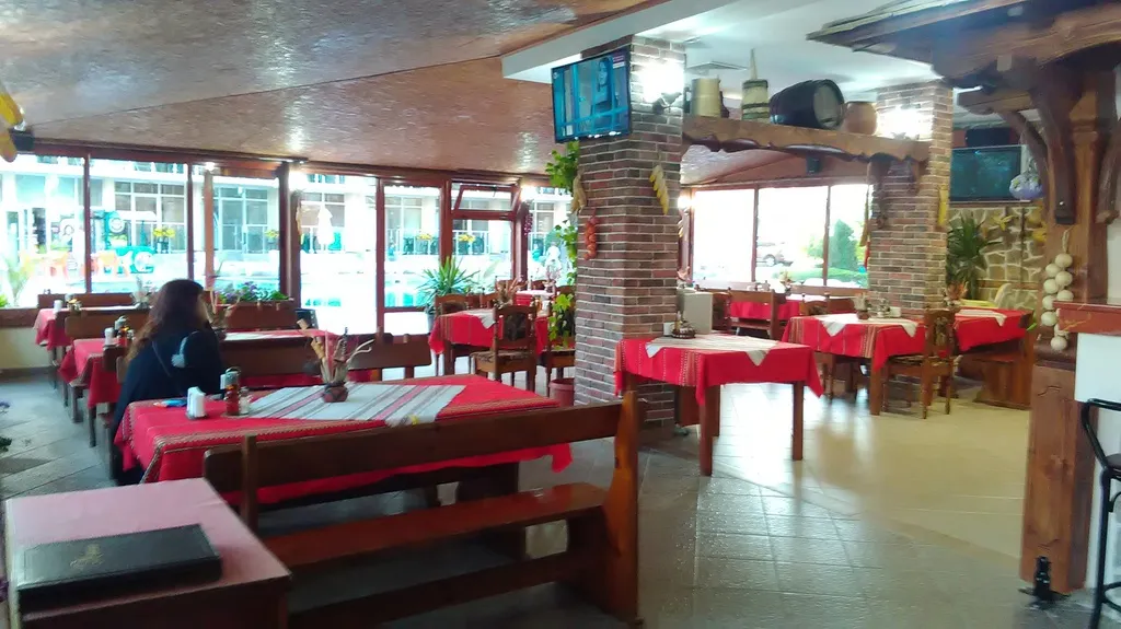 Restaurant, Sunny Holiday Aparthotel, Bourgas