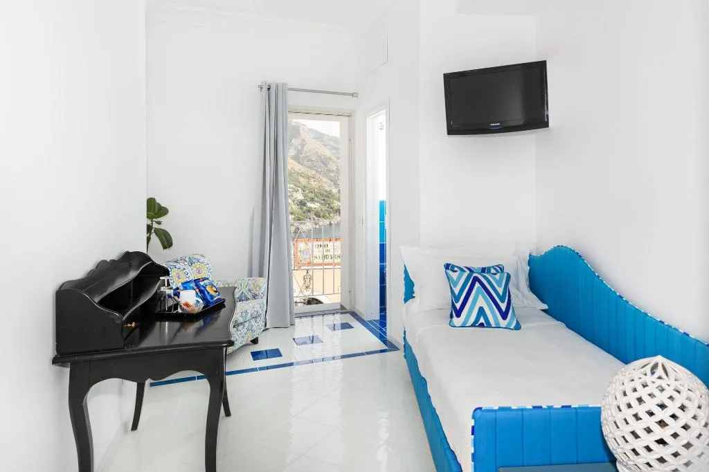Room, Hotel Reginella Positano, Naples