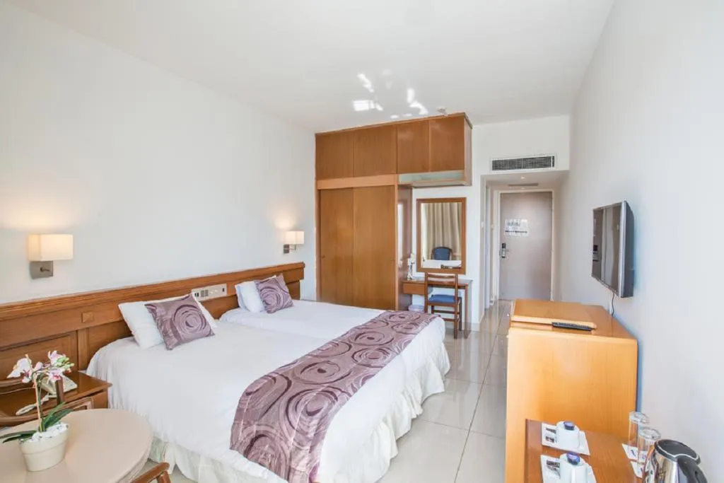 SINGLE SEA VIEW Room, Tsokkos Beach, Cyprus