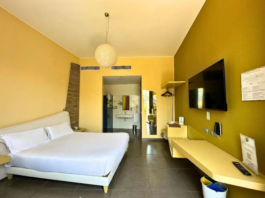 DOUBLE CLASSIC MOUNTAIN VIEW Room, Ibis Styles Catania Acireale, Catania
