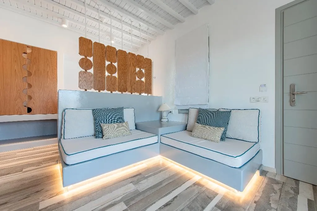 FAMILY ROOM GARDEN VIEW Room, Osom Resort, Mykonos