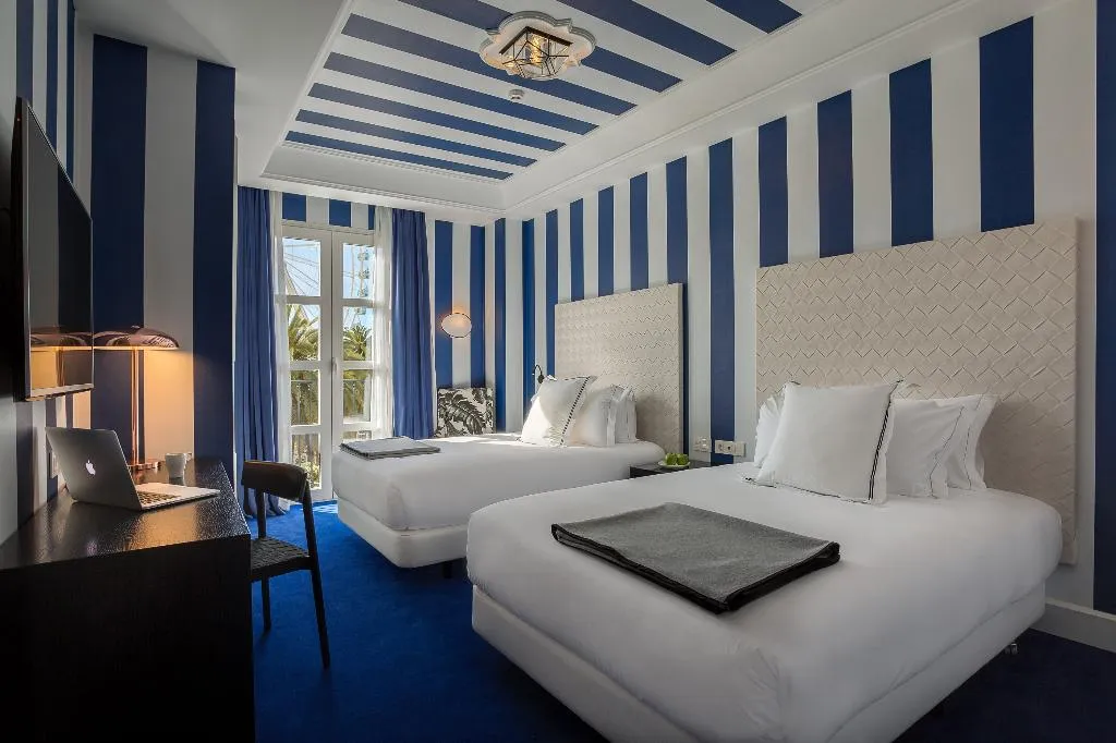DOUBLE SINGLE USE WITH VIEWS Room, Room Mate Collection Valeria, Málaga, Costa Del Sol