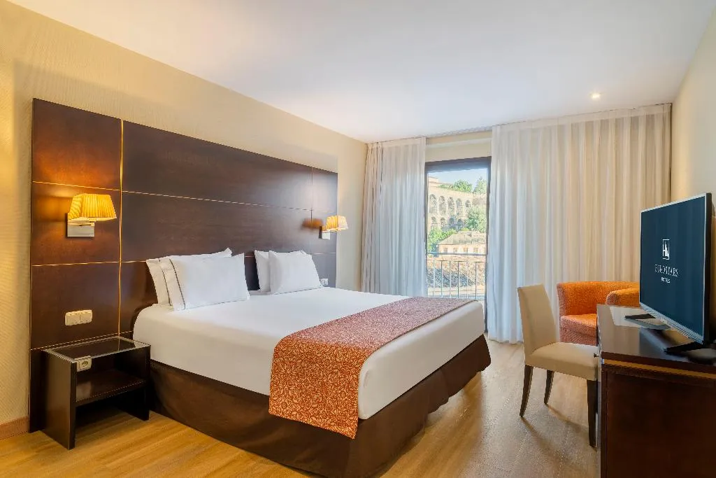 Double or Twin CITY VIEW Room, Eurostars Plaza Acueducto, Madrid