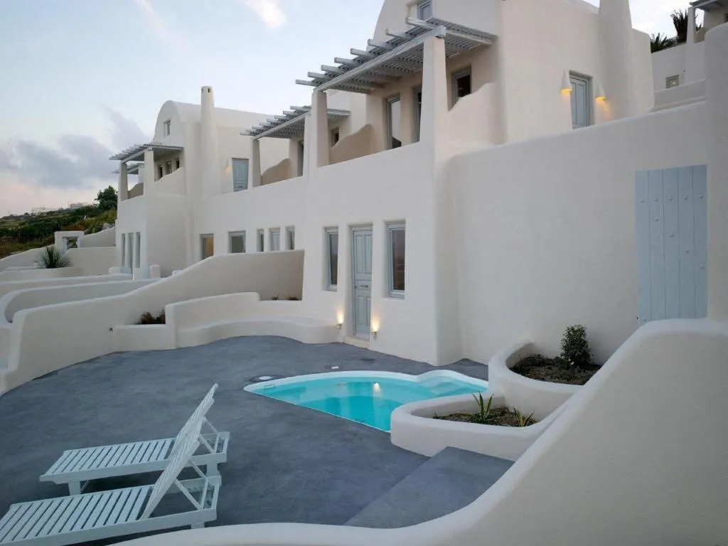 VILLA TWO BEDROOMS WITH PRIVATE POOL Room, Dome Resort Santorin, Santorini