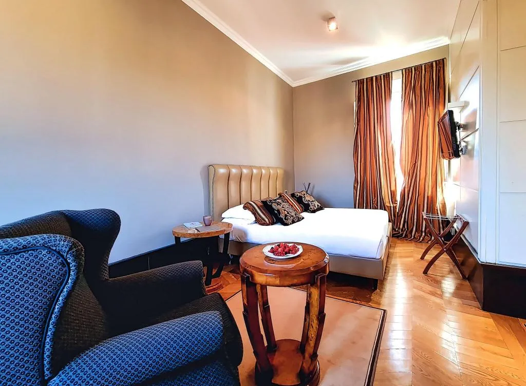 Room, L'Orologio, Florence