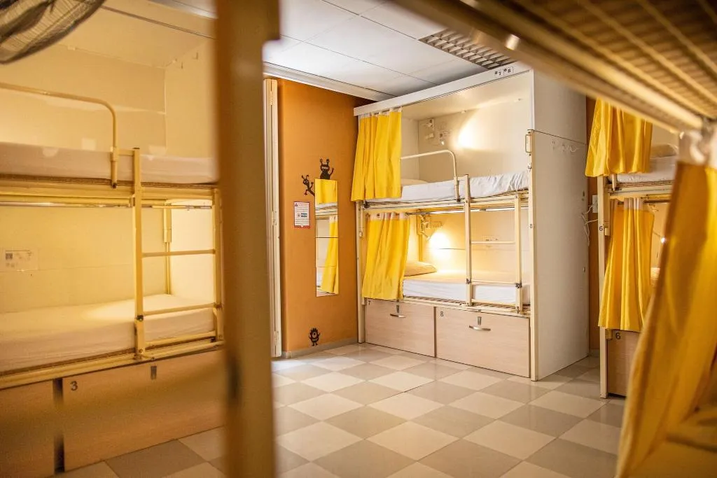 Bed in dormitory CAPACITY 8 WITH SHARED BATHROOM Room, The River Hostel, Valencia