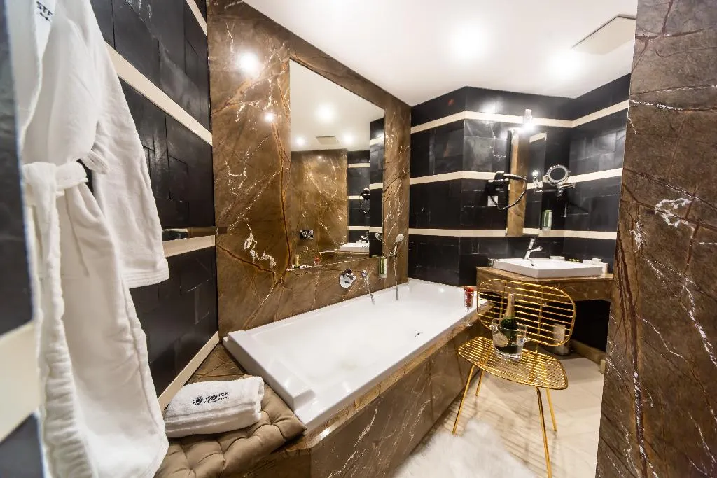 SUITE DELUXE Room, Hotel Rubinstein, Krakow