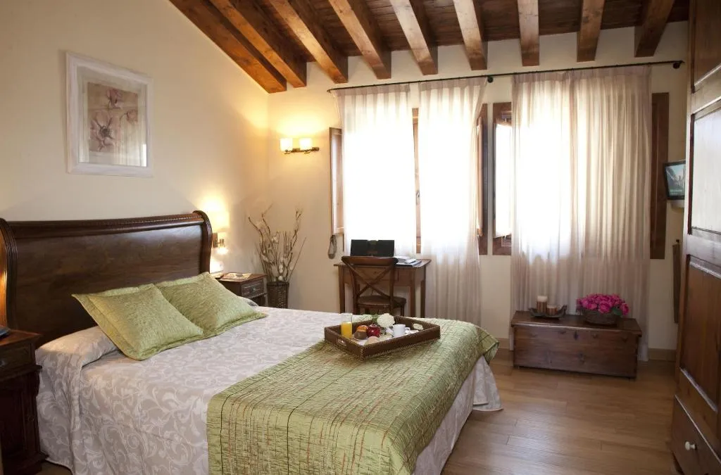 Room, Rusticae El Ventós, Barcelona