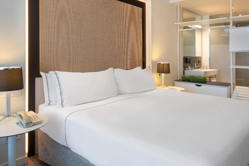 Room SIDE SEA VIEW Room, Melia South Beach, Majorca