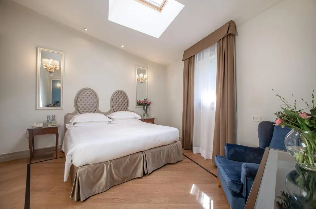 DOUBLE STANDARD Room, Villa Flori, Milan