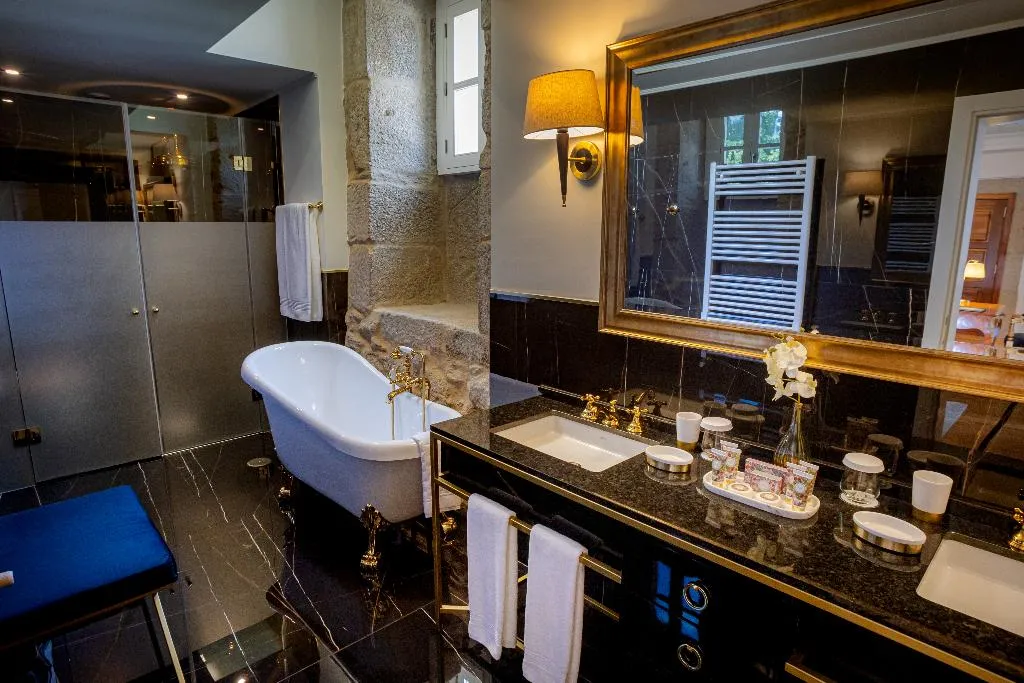 SUITE PREMIUM SUPERIOR Room, Solar do Requeijo, Porto
