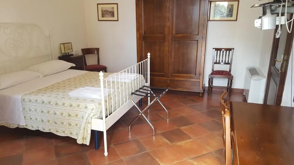 DOUBLE SINGLE USE STANDARD Room, Serra San Biagio, Catania