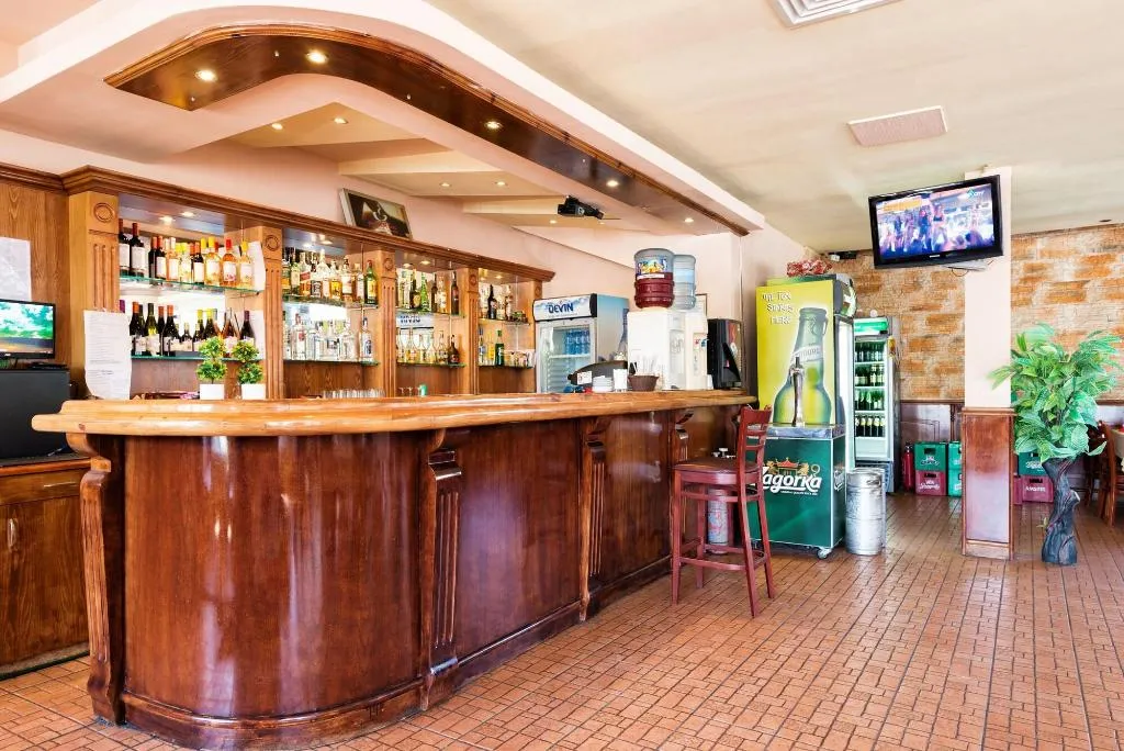 Bar, Hotel Avenue, Bourgas