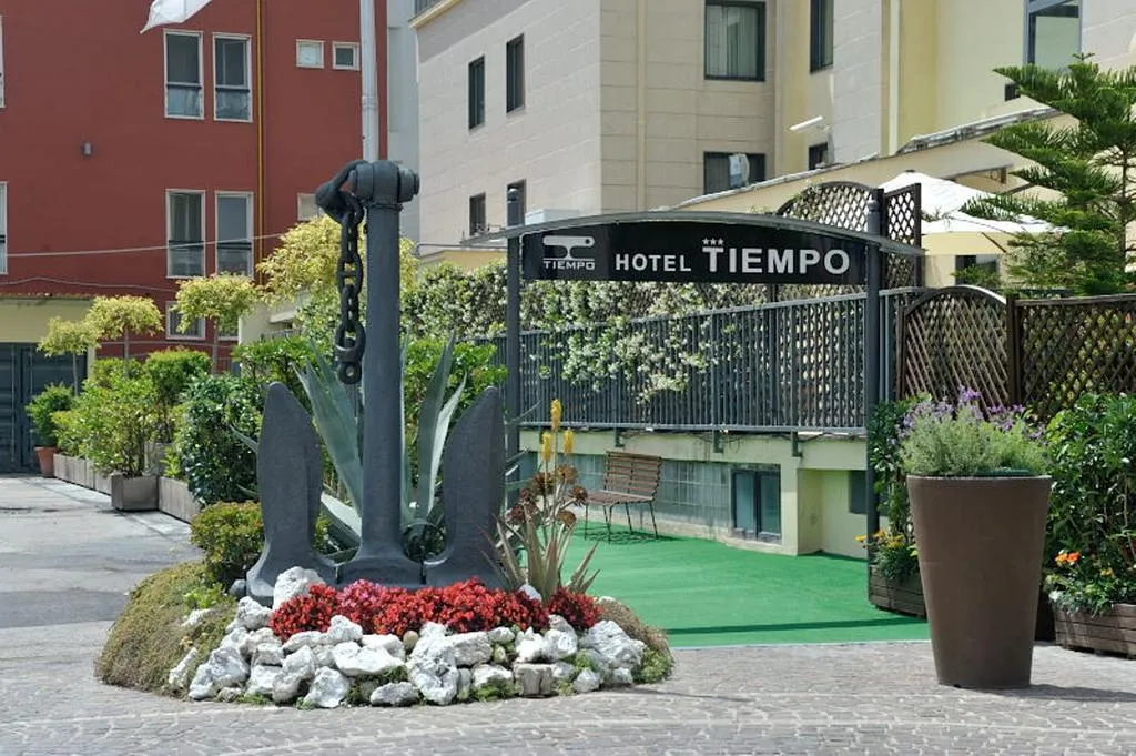 General view, Tiempo Hotel, Naples