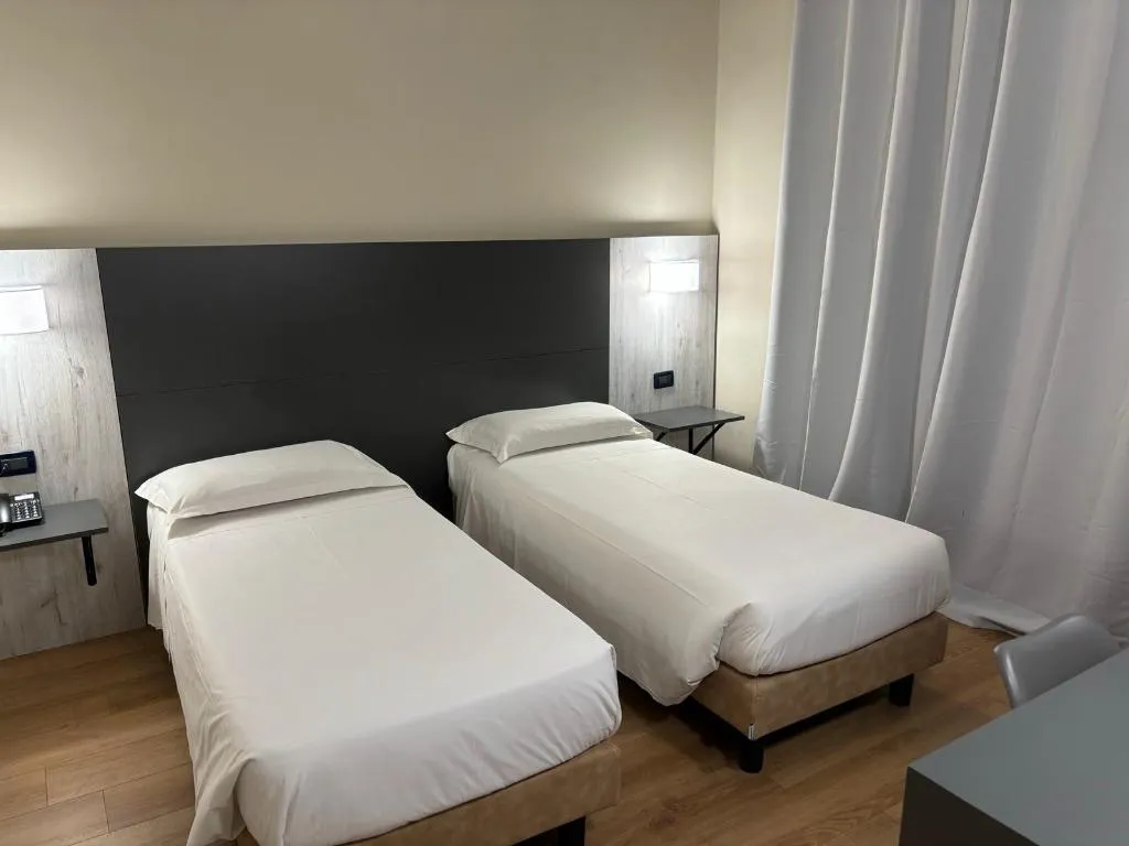 TWIN STANDARD Room, Osimar, Rome