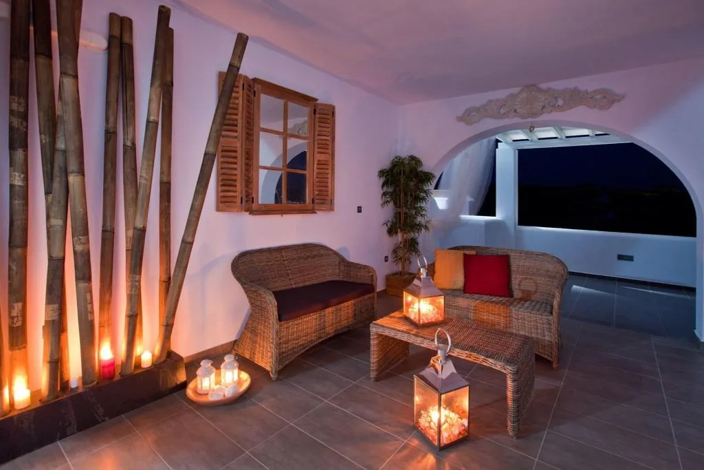 Terrace, Miland Suites, Santorini