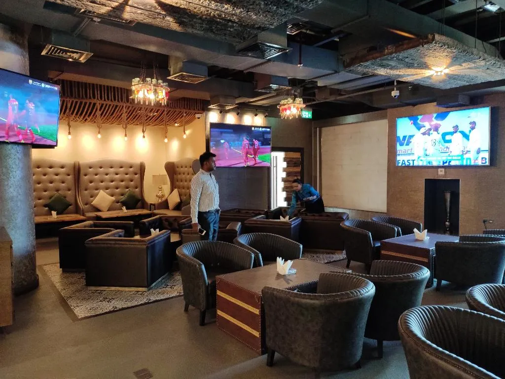 Restaurant, West Zone Plaza Hotel Apartments, Dubai