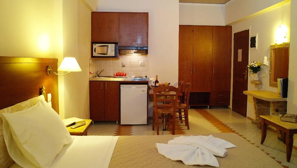 STUDIO CAPACITY 2 Room, Camelot Royal Beds by Estia, Crete
