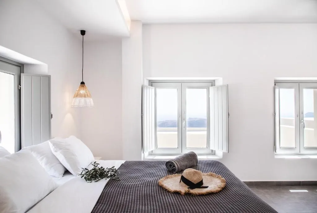 General view, Caldera Cliff Illusion Suites, Santorini
