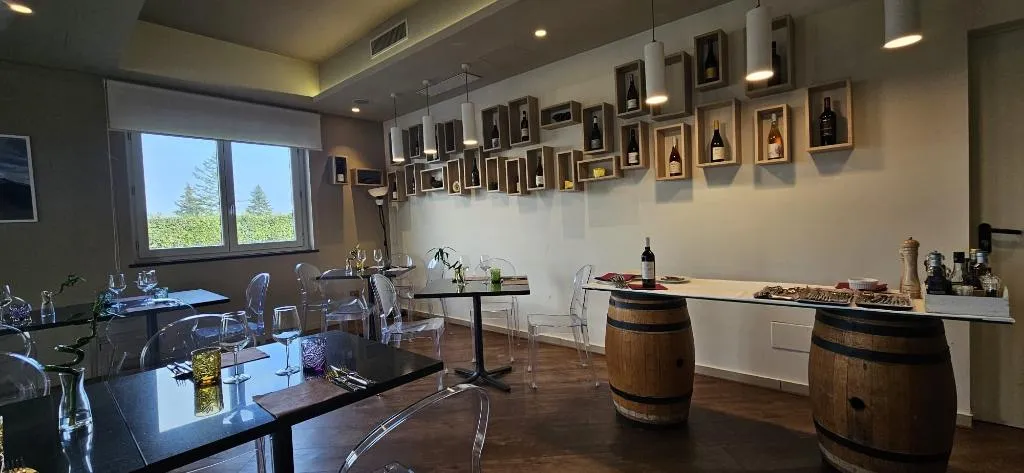 Restaurant, Mareneve Resort, Catania