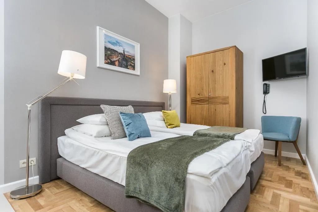TWIN STANDARD Room, Venetian House Market Square Aparthotel, Krakow
