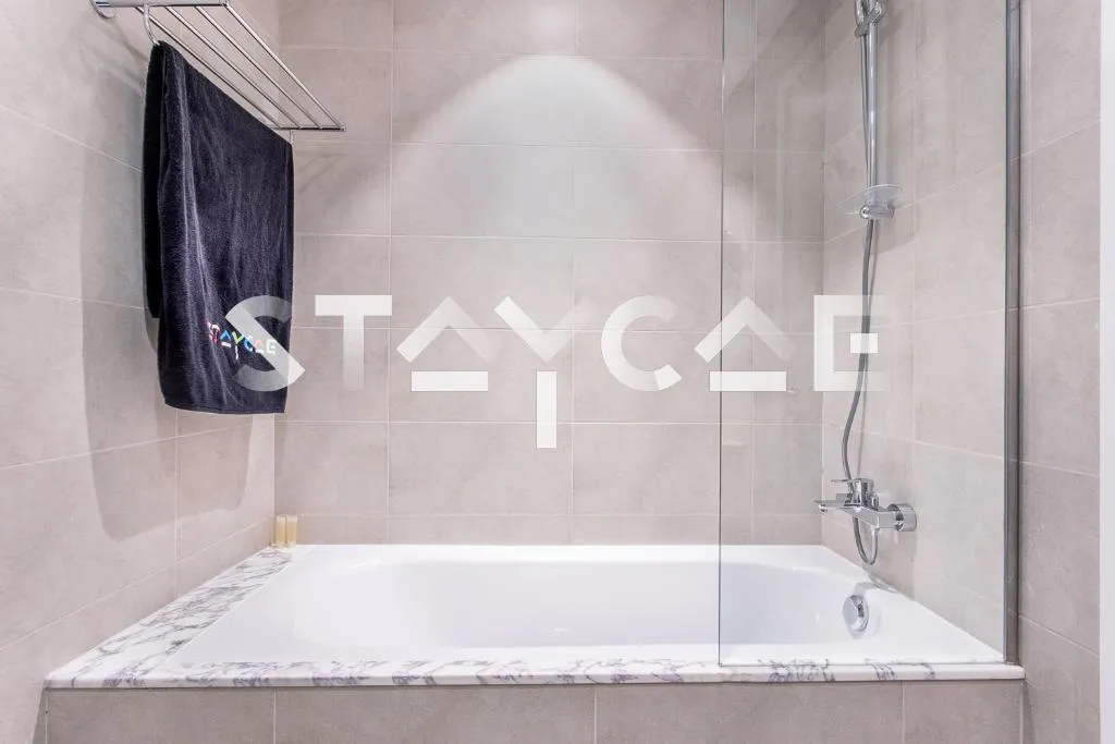 APARTMENT TWO BEDROOMS Room, Staycae Paramount Sheikh Zayed, Dubai