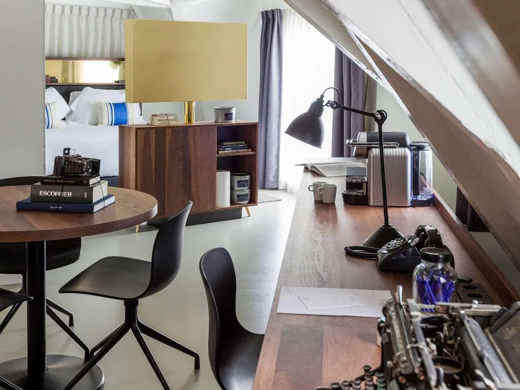 Room, Ink Hotel Amsterdam - MGallery Collection, Amsterdam