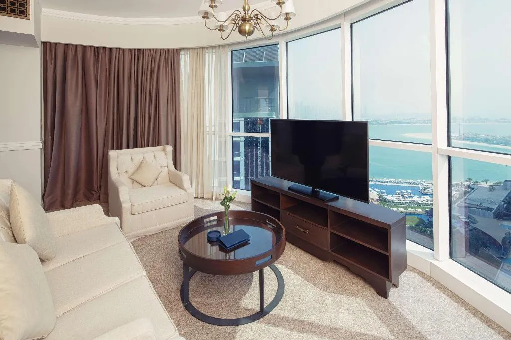 STUDIO SUPERIOR Room, Dukes The Palm Dubai Hotel, Dubai