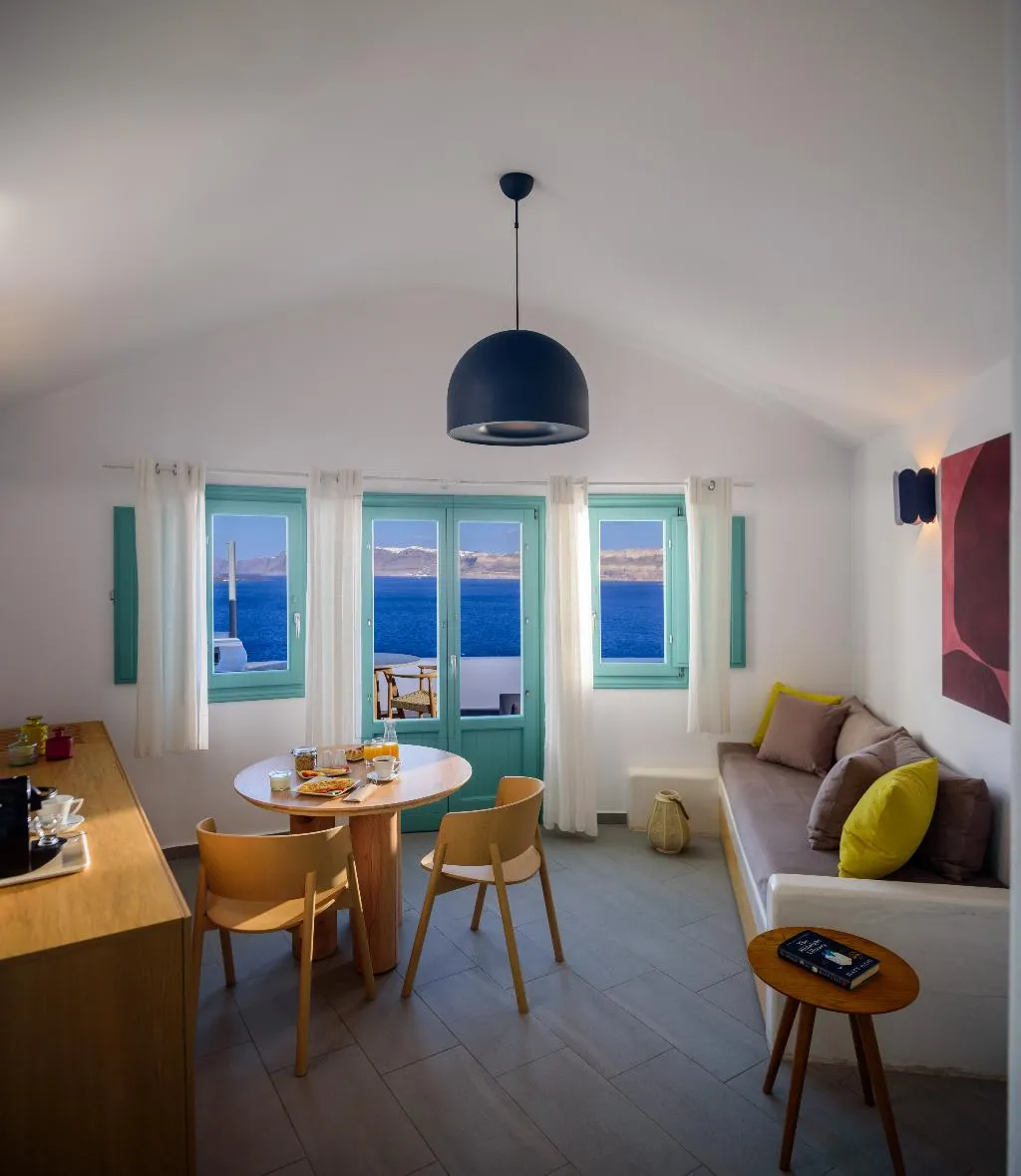 SUITE PREMIUM SEA VIEW Room, Neptune Luxury Spa Suites, Santorini