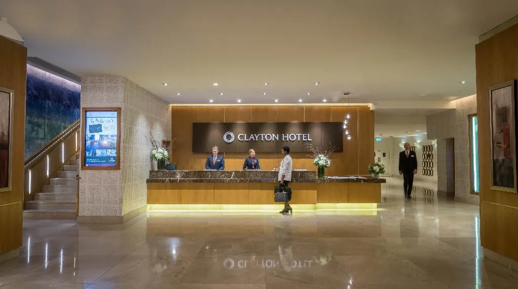 Lobby, Clayton Hotel Burlington Road, Dublin