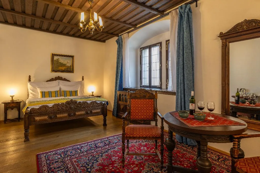 JUNIOR SUITE ONE BED Room, Hotel Ruze, Prague