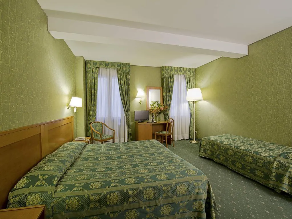 QUADRUPLE STANDARD Room, Spagna, Venice